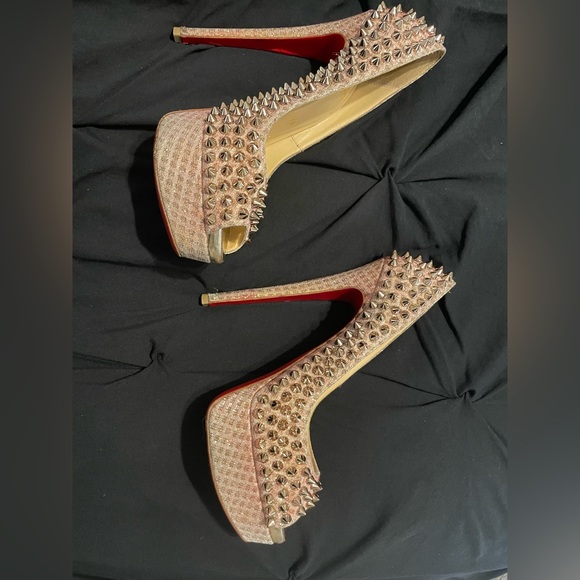 Louboutin Rose Gold Spiked Lady Peep size 37 - Picture 2 of 6